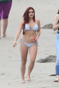 ariel winter in bikini 13.jpg