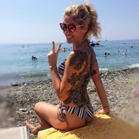marina graziani in bikini 07.jpg