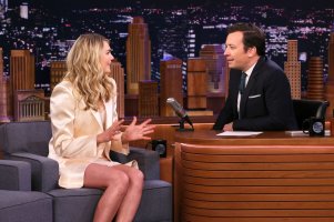 kate upton al tonight show 02.jpg