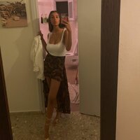V (3).jpg