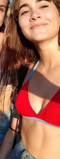 Aitana y Amaia2.jpg