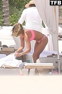 Jessica-Alba-Sexy-The-Fappening-Blog-7.jpg
