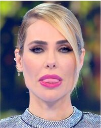 ilary blasi (15).jpg