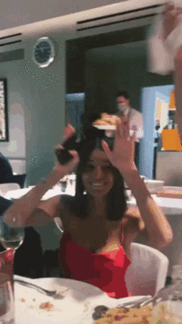 GIF.gif