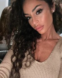 ficoraffaella_1665340140885278.jpg