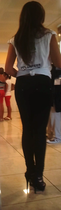 hostess (19).png