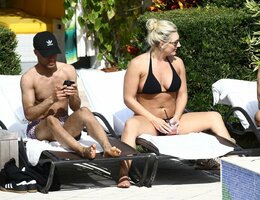brooke hogan in bikini (31).jpg