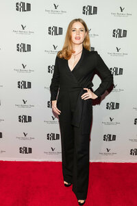 amy adams al gala 02.jpg