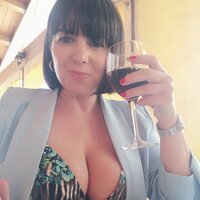 instasave_instagram-post-from-dessi-claudia-1682310948.jpg