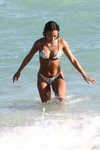 karrueche tran in bikini (19).jpg