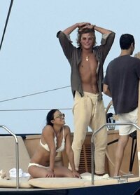 michelle rodriguez in barca (19).jpg