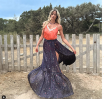 Elenasantarelli (@elenasantarelli) _ Instagram - Google Chrome 06_07_2023 08_35_58.png
