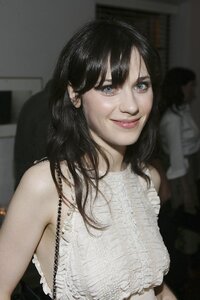 Zooey Deschanel Photostreamj.jpg