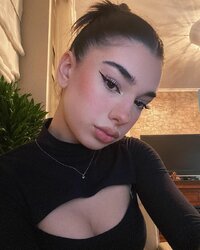 hildakertalli_20220222_p_2779451919611169891_2_2779451915634740468.jpg