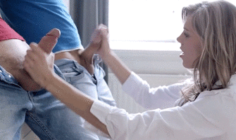 gif-double-handjob_5f45161926341.gif
